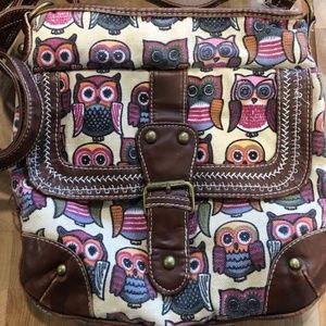 NWOT Multicolored Tribal Owl Canvas and Faux Leather Shoulder bag.